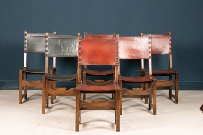 Six chaises en noyer.
Style du XVIe siècle
H....