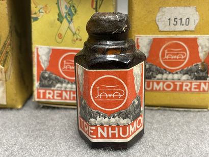 PAYA. 
Trenhumo. 
Lot de liquide pour fumée...