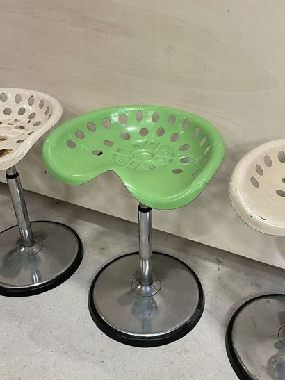 MIRIMA Quatre tabourets 