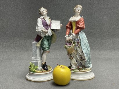 Deux sculptures en porcelaine allemande :...