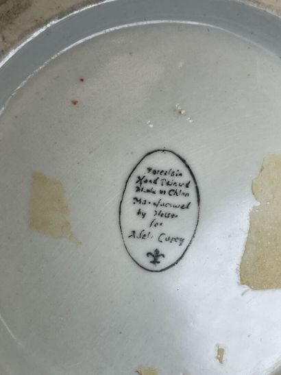 Pot pourri en porcelaine allemande ajourée,...