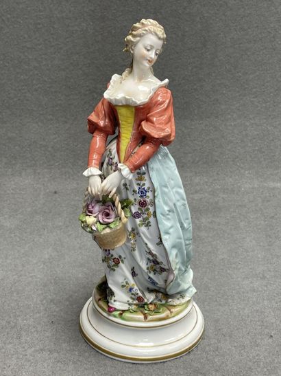 Deux sculptures en porcelaine allemande :...
