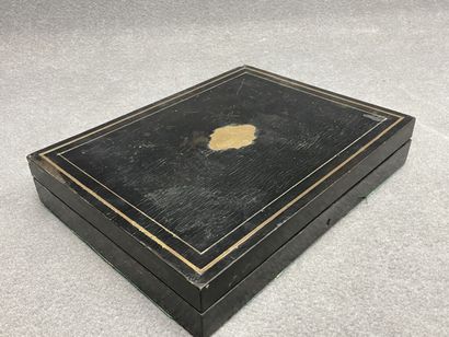 Coffret à jeu en bois noirci Napoléon III...