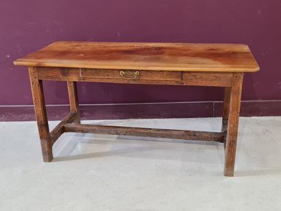 Table à entretoise à un tiroir
H: 74 x 150...