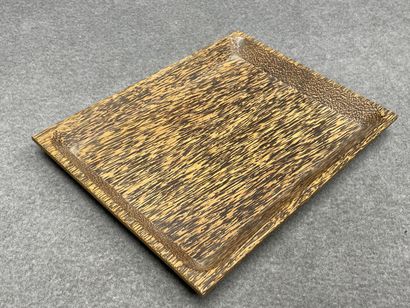 Coffret et deux vides poches en placage de...