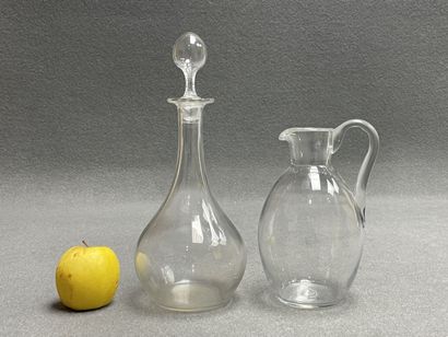 Baccarat. 
Carafe et pichet en cristal. 
H....