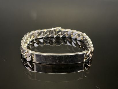 Gourmette en argent avec plaque vierge.
L:...