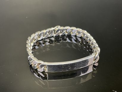 Gourmette en argent avec plaque vierge.
L:...