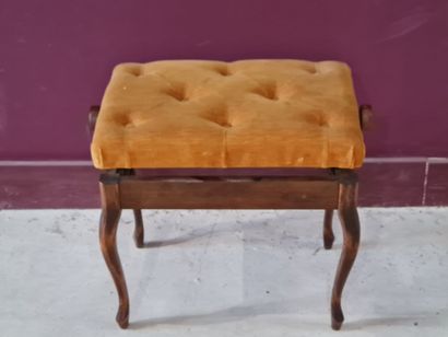 Banquette de piano de style anglais
H: 52...