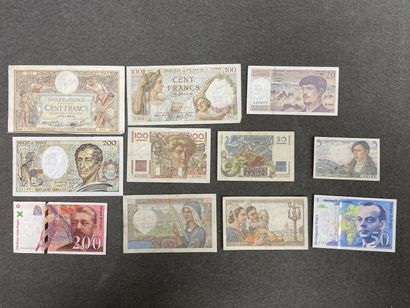Lot de 11 billets de banque français.