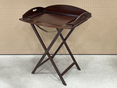 Table bureau de bateau en placage d'acajou.
piètement...