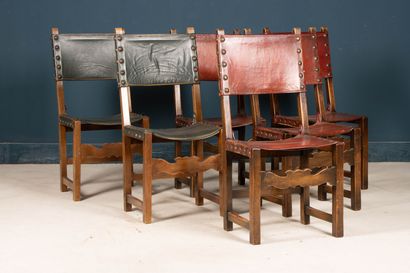 Six chaises en noyer.
Style du XVIe siècle
H....