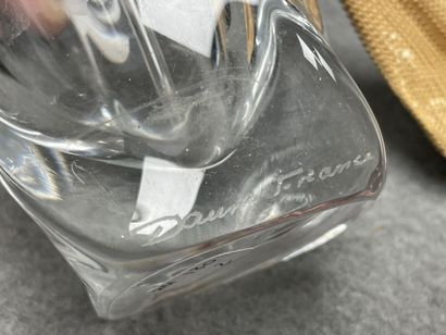 DAUM Vaporisateur en cristal.
H: 20 cm.