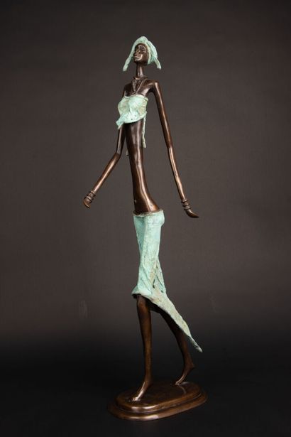 Grande sculpture en bronze polychrome:
Femme...