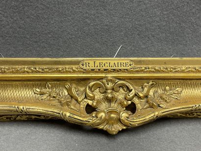 Cadre en bois et stuc doré. 
Dim. intérieur:...