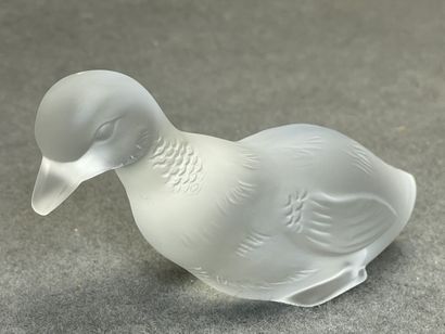 BACCARAT:
Le caneton.
Statuette en cristal...