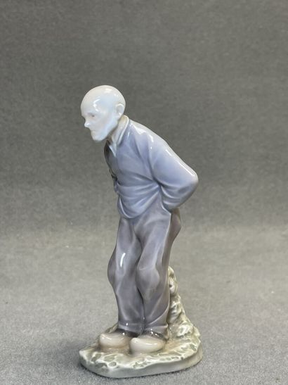 ROYAL COPENHAGUE ,Statuette en porcelaine....