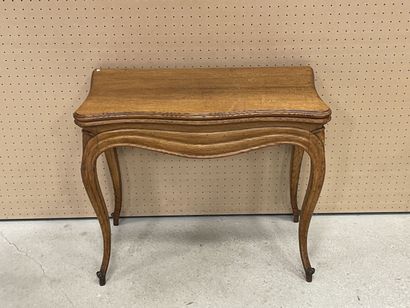 Table à jeux en placage de noyer
Napoléon...