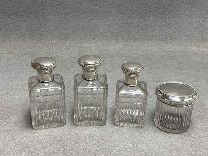 Garniture de toilette en cristal, monture...