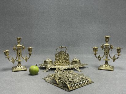 Ensemble de bureau en bronze néo-renaissance...