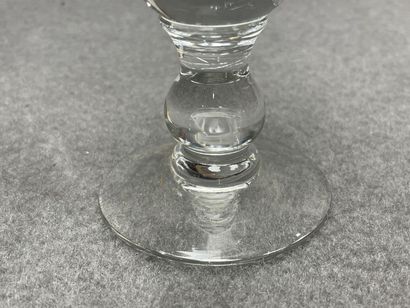 Série de 8 verres bistrot .
H: 19 cm.