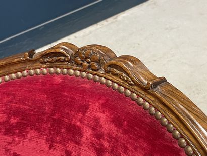 Fauteuil cabriolet
de style Louis XV. 
H....