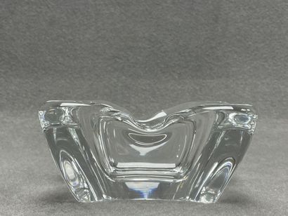 Baccarat. 
Coupe en cristal. 
8 x 16,5 x...