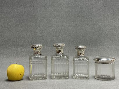 Garniture de toilette en cristal, monture...
