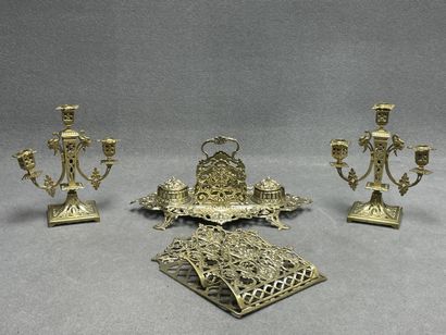 Ensemble de bureau en bronze néo-renaissance...