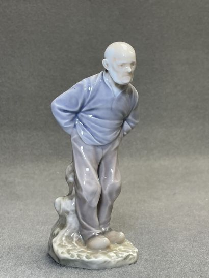 ROYAL COPENHAGUE ,Statuette en porcelaine....