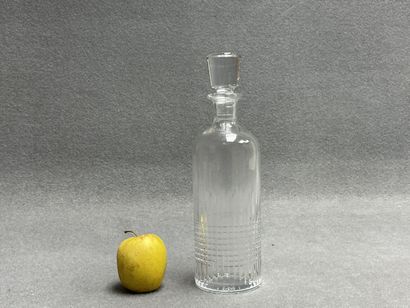 BACCARAT
carafe en cristal modèle Nancy.
Marque...