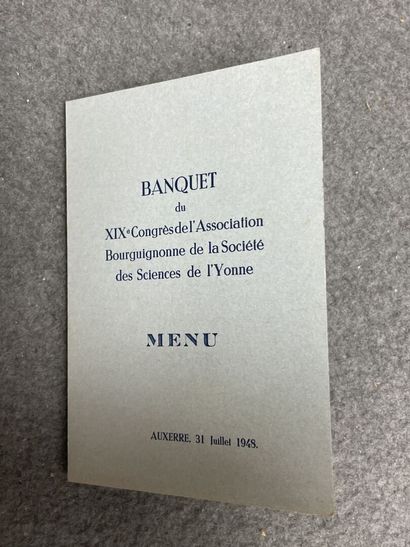 Set of menus: 
-Menu for the liner 