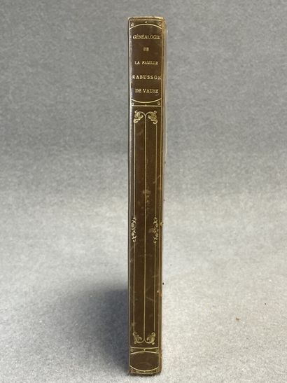 Manuscrit relié:
Généalogie de la famille...