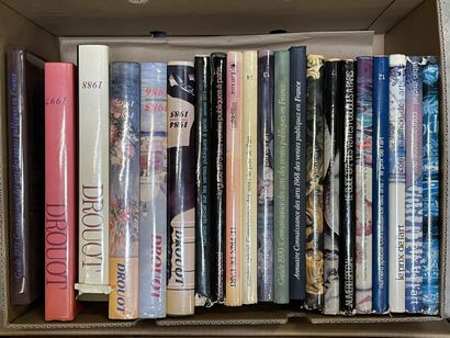Boxes of books on the art market.