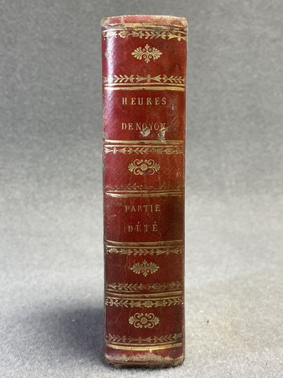 Heures a l'usage de NOYON 
Chez Augustin-Martin...