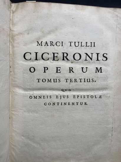 CICERON
Ciceronis opera omnia. 
4 tomes en...