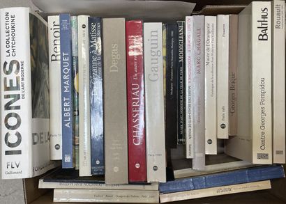 Cartons of XX° exhibition books