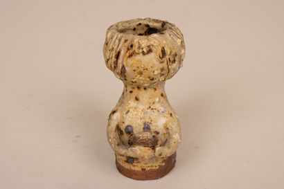 Annie MAUME (née en 1945).
Vase anthropomorphe...
