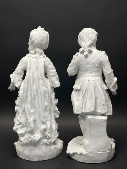 Paire de grandes sculptures en biscuit de...