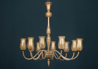 VERONESE, attribué à .
Lustre en verre irisé...