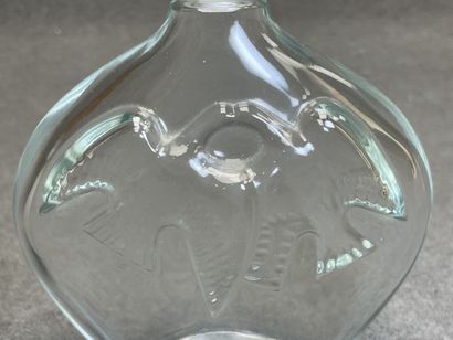 LALIQUE for Nina RICCI:
Two bottles in molded...