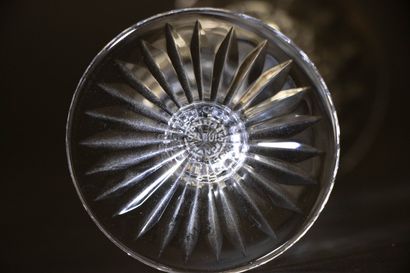 SAINT LOUIS Modèle Tommy.
Quatre verres à...