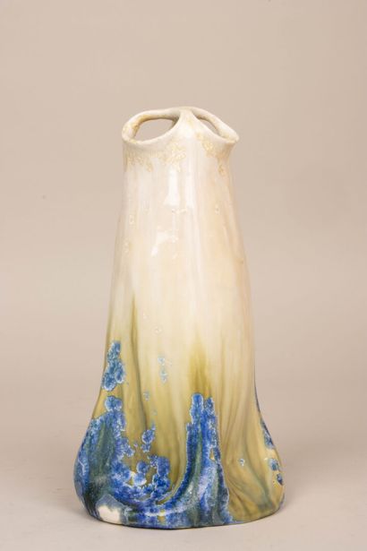 Royal Vienna - Grand vase en porcelaine d'époque...