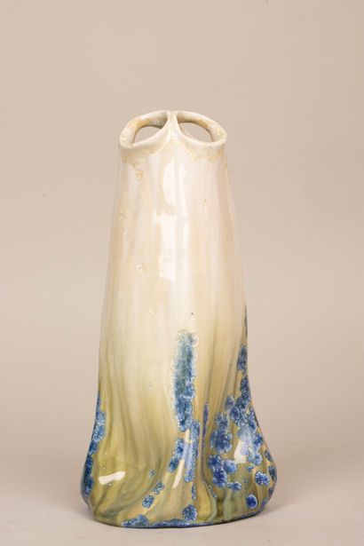 Royal Vienna - Grand vase en porcelaine d'époque...