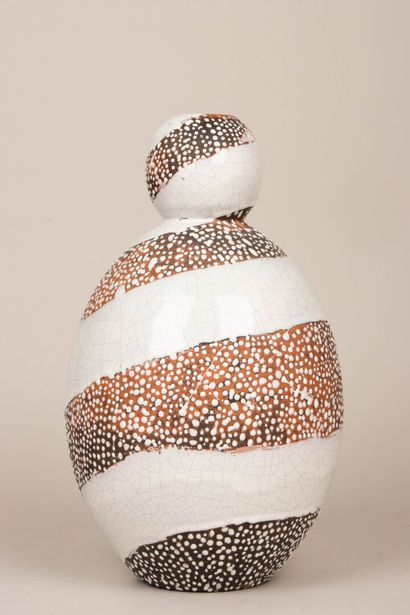 PRIMAVERA:
Large stoneware coloquinte vase...