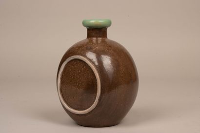 PRIMAVERA 
Stoneware flat-sided vase with...
