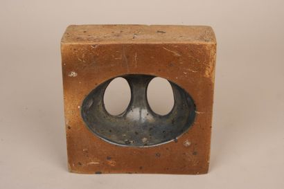 Pierre DIGAN (1957-2007)
Sculpture: Yeux...
