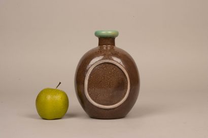 PRIMAVERA 
Stoneware flat-sided vase with...