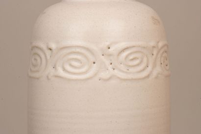 Émile LENOBLE (1875-1940) 
Baluster vase...
