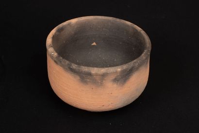 Alain GAUDEBERT (né en 1937)
Vase et coupe...